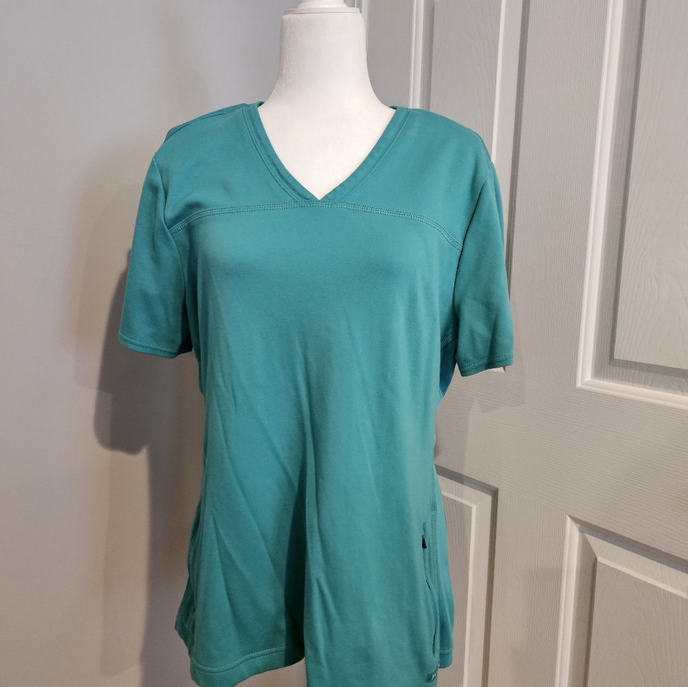 2-pocket side rib scrub top - Picture 2 of 5